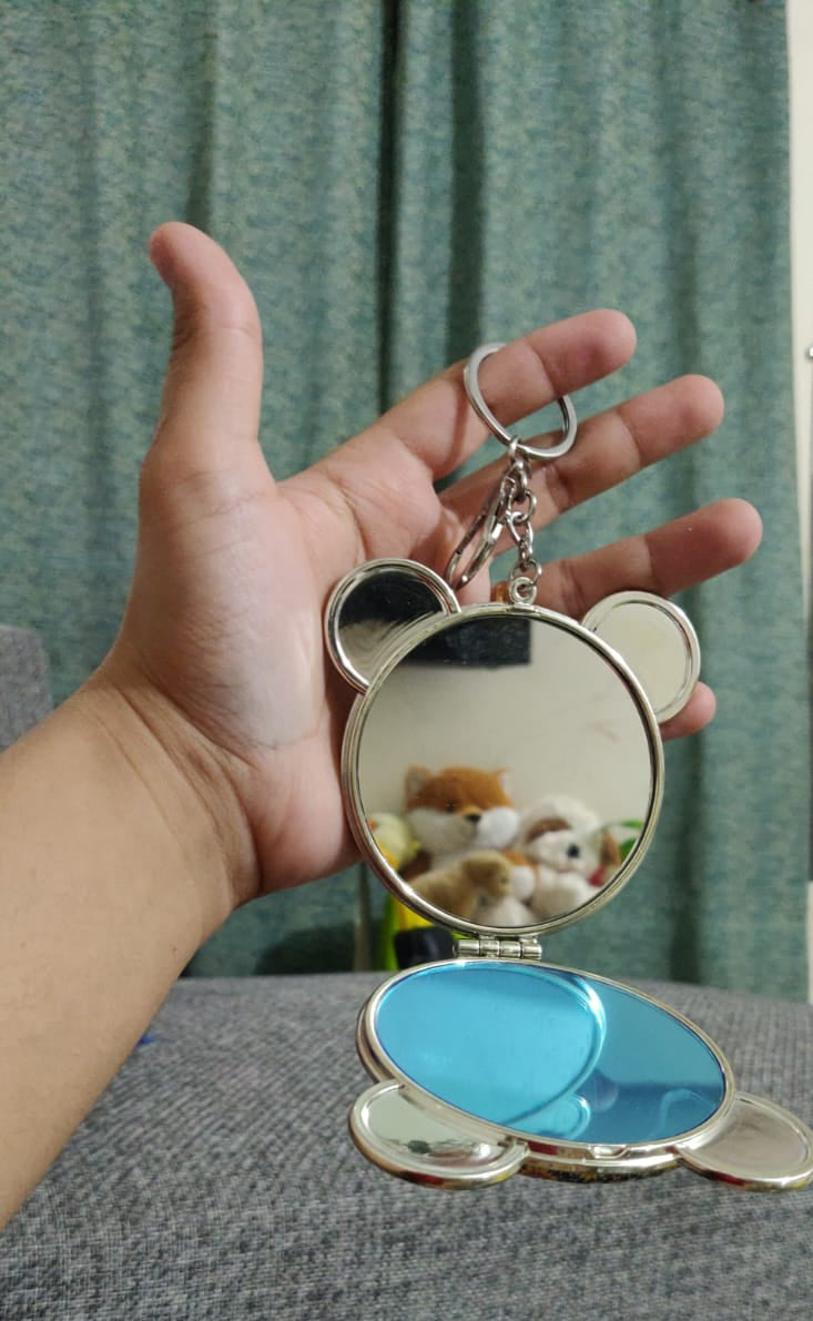 Bear compact mirror keychain silver plain open view